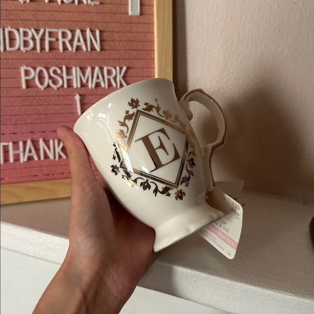 Ashland - Ceramic Cottage-Core Style Tea Mug with 